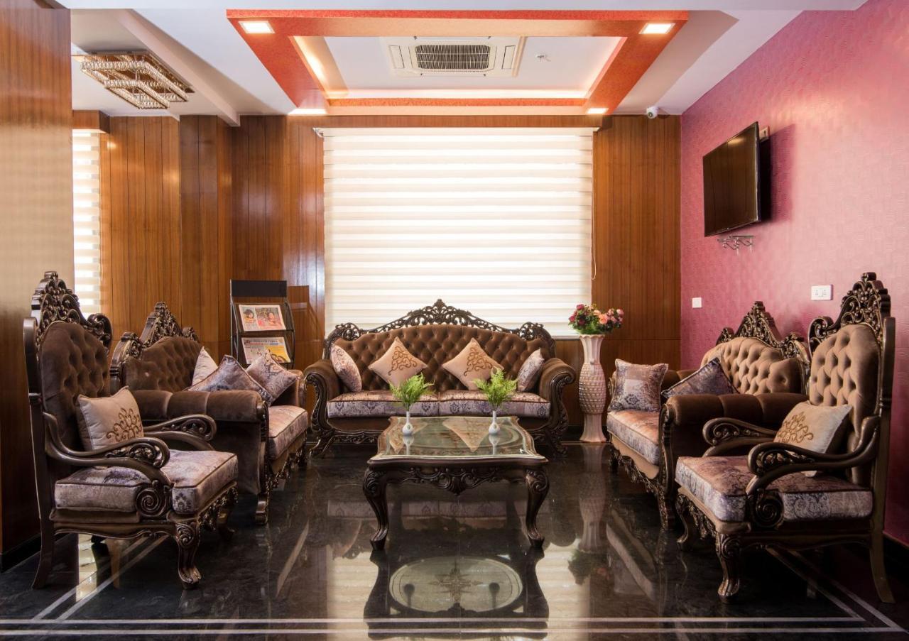 Npg Hotel Yelahanka Ngoại thất bức ảnh