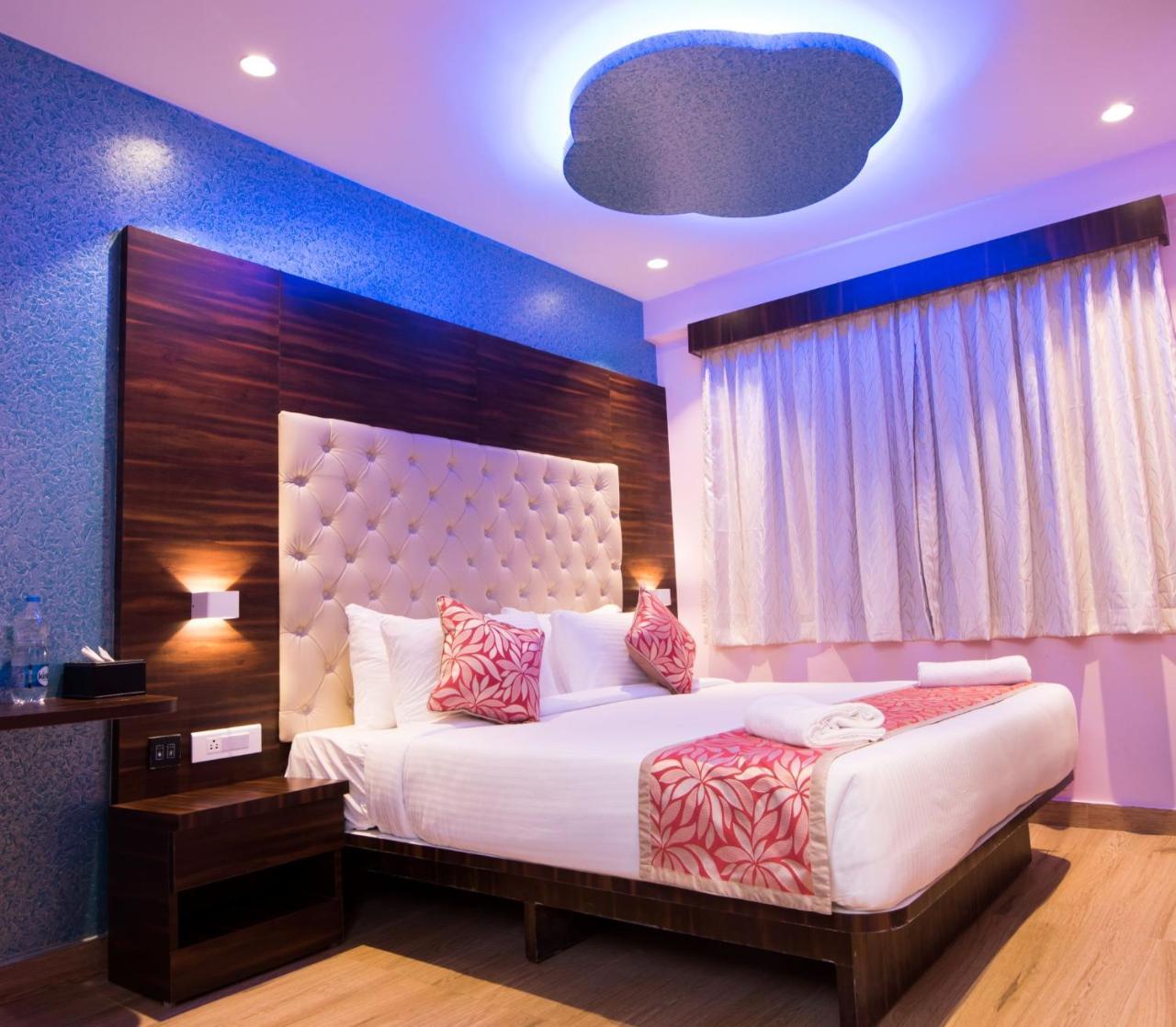 Npg Hotel Yelahanka Ngoại thất bức ảnh